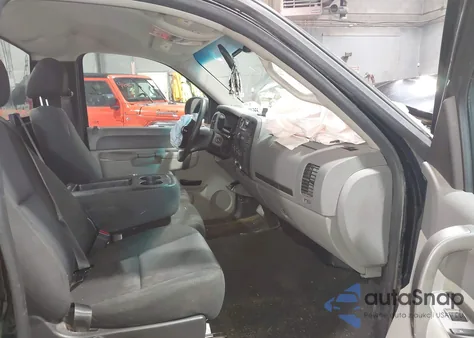 2013 GMC Sierra 1500 Work Truck z USA, uszkodzony, nr VIN 1GTN1TEX6DZ393935